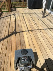 What’s the Ideal Time for Deck Sanding?