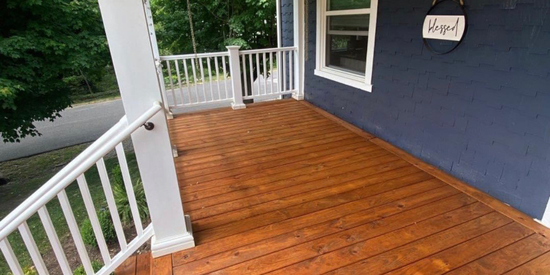 4 Times to Hire a Staining Company