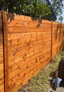 3 Reasons to Leave Fence Staining to the Professionals