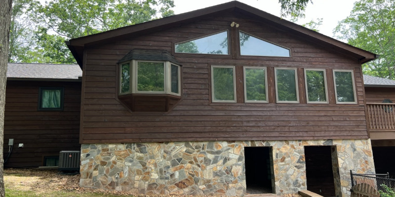 Top 3 Benefits of Professional Home Staining