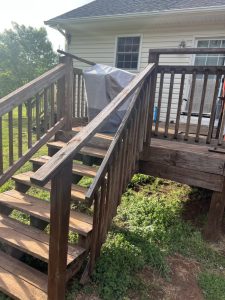 Top Indicators that You Need a Deck Repair Service